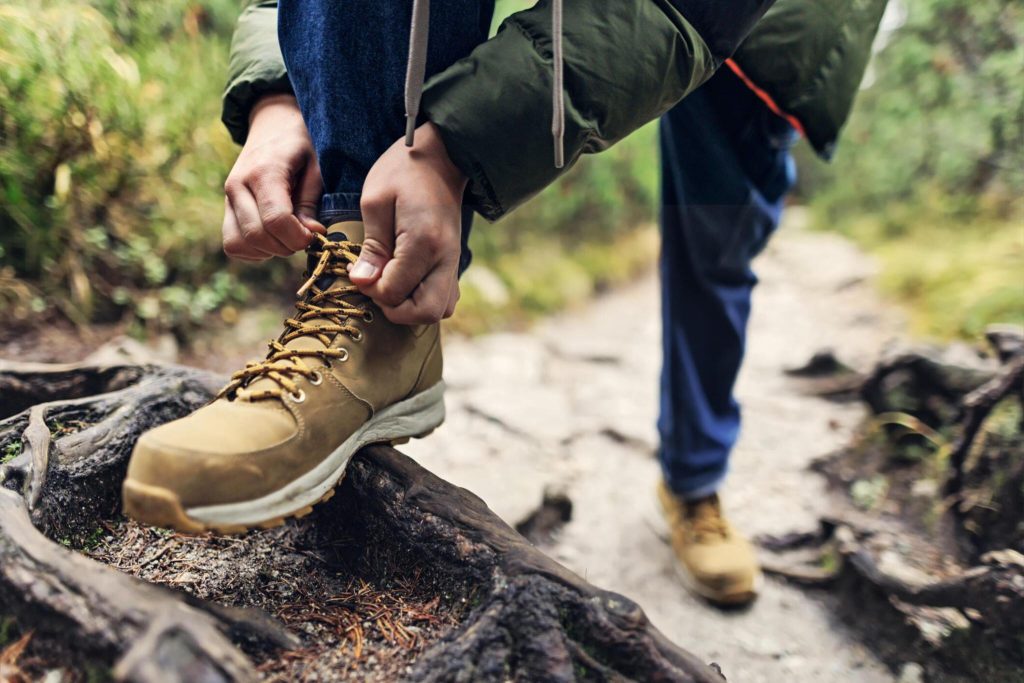 leather hiking boots for men