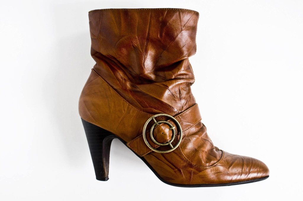 brown leather boots women